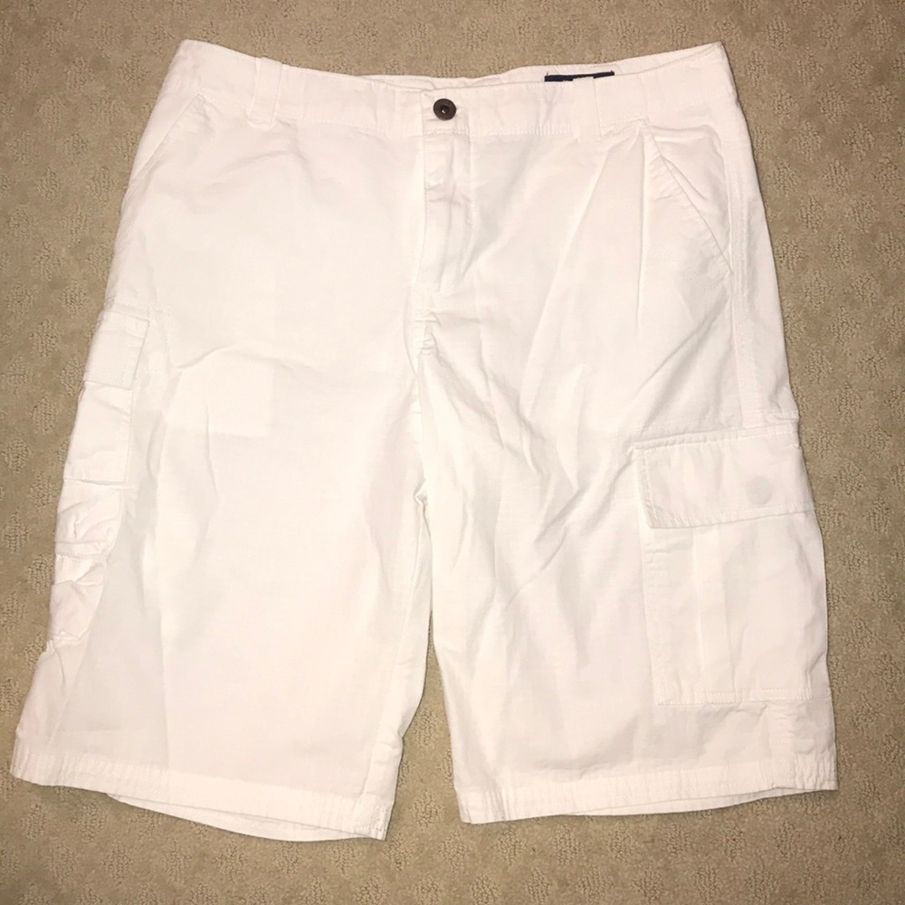 NWOT White Polo Cargo Shorts